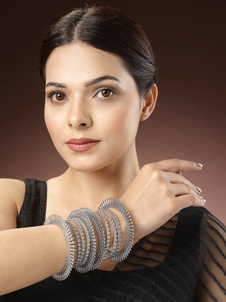 Women's Set Of 6 Silver-Toned German Silver Oxidised Bangles