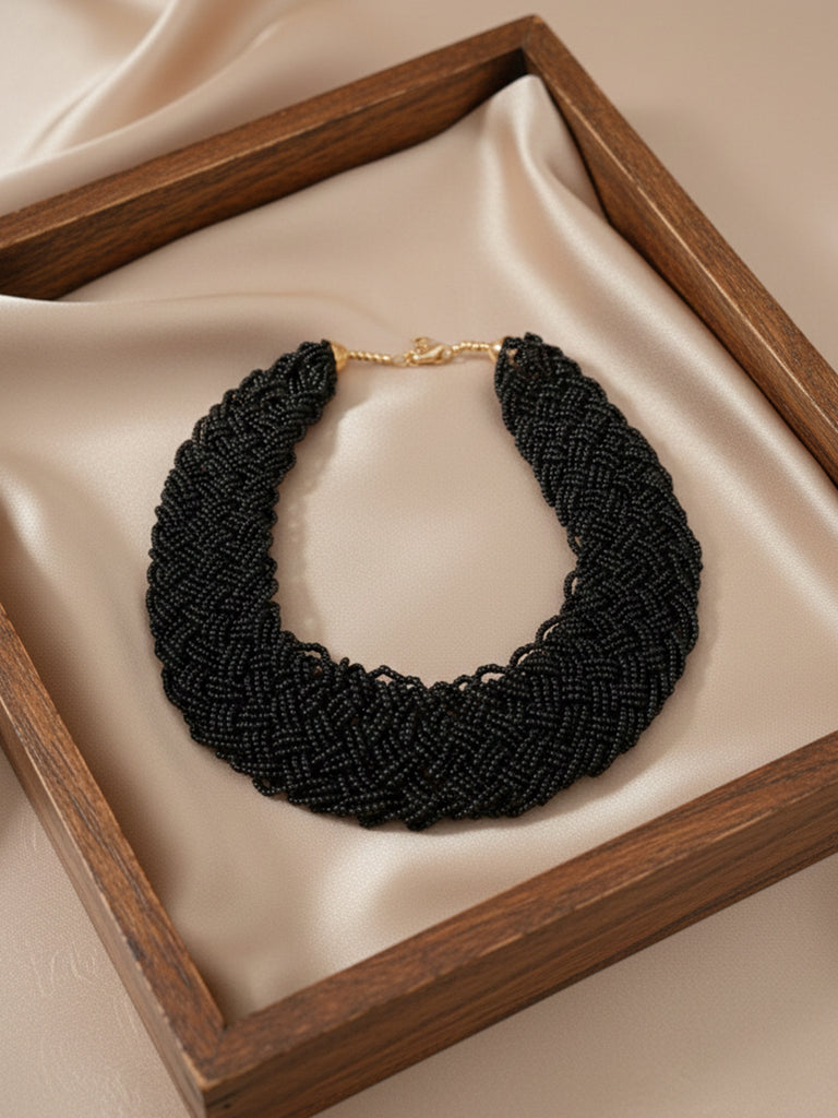 Color_Black