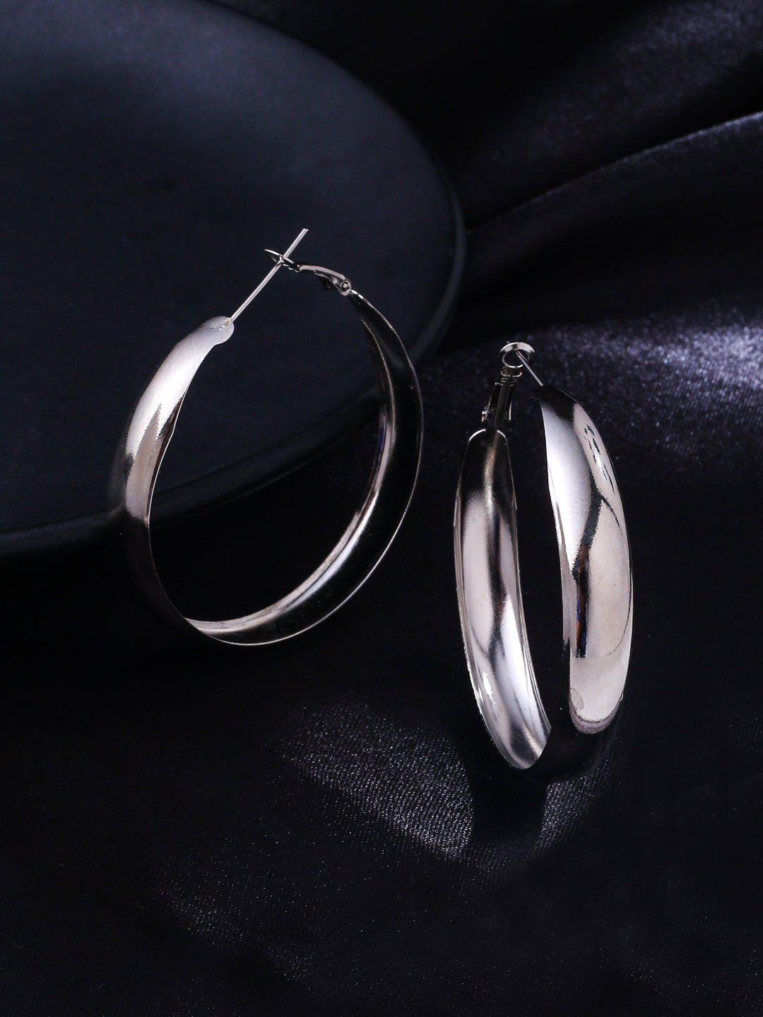 Women's Silver plated hoop earrings - NVR