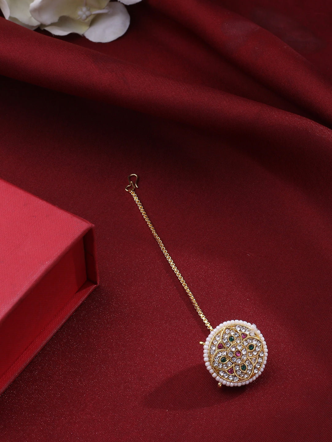 Women's Trending Stylish Gold-Plated Maang Tikka