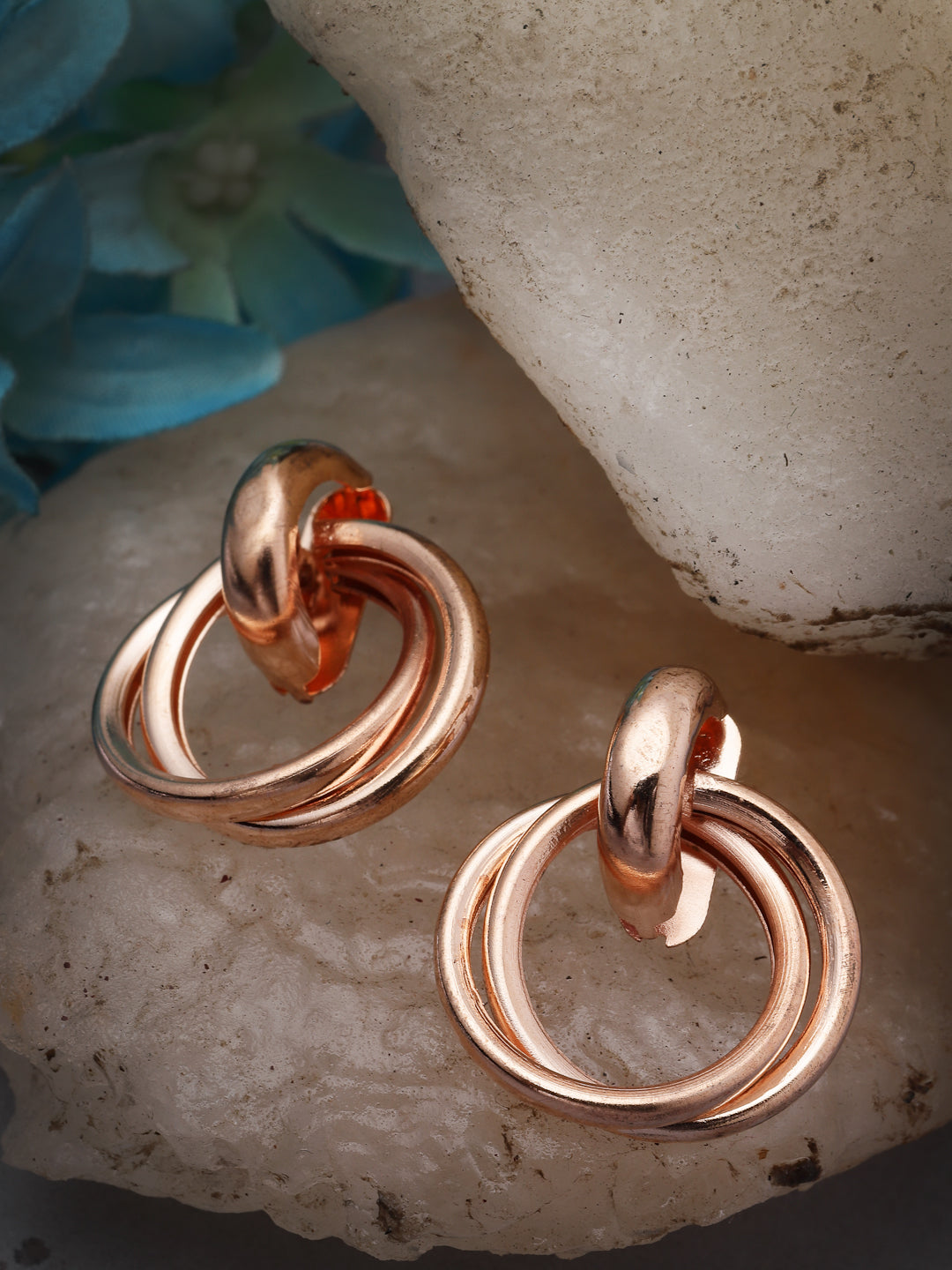 Women's western gold plated circular metal hoop earrings