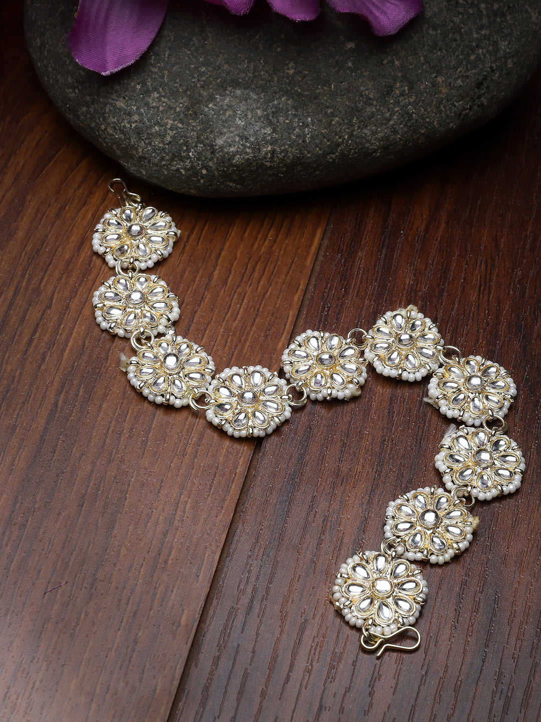 Women's Gold-Plated Traditional Trending Matha Patti