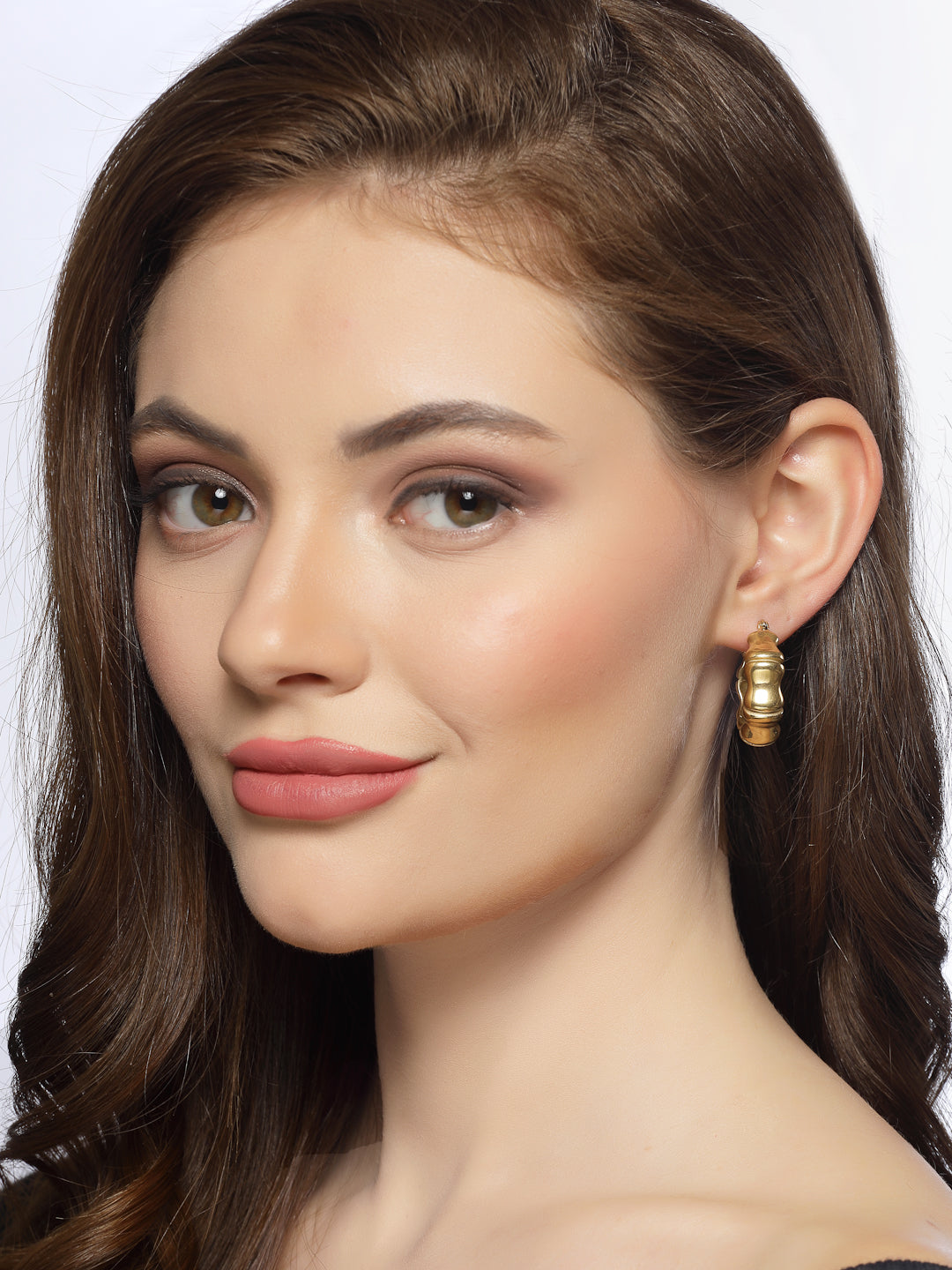Women's Gold Circular Hoop Earrings