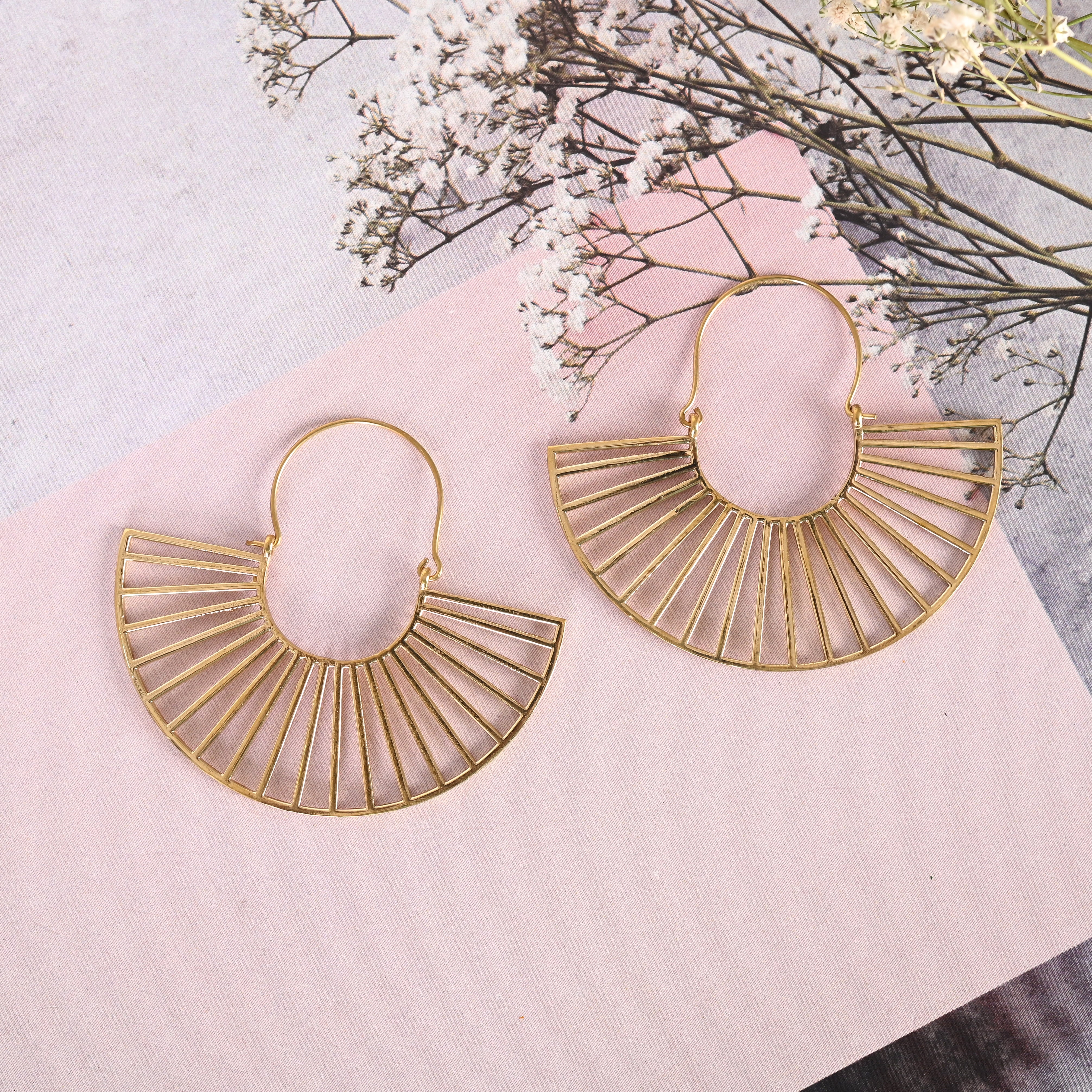 Women's Golden hoop earrings