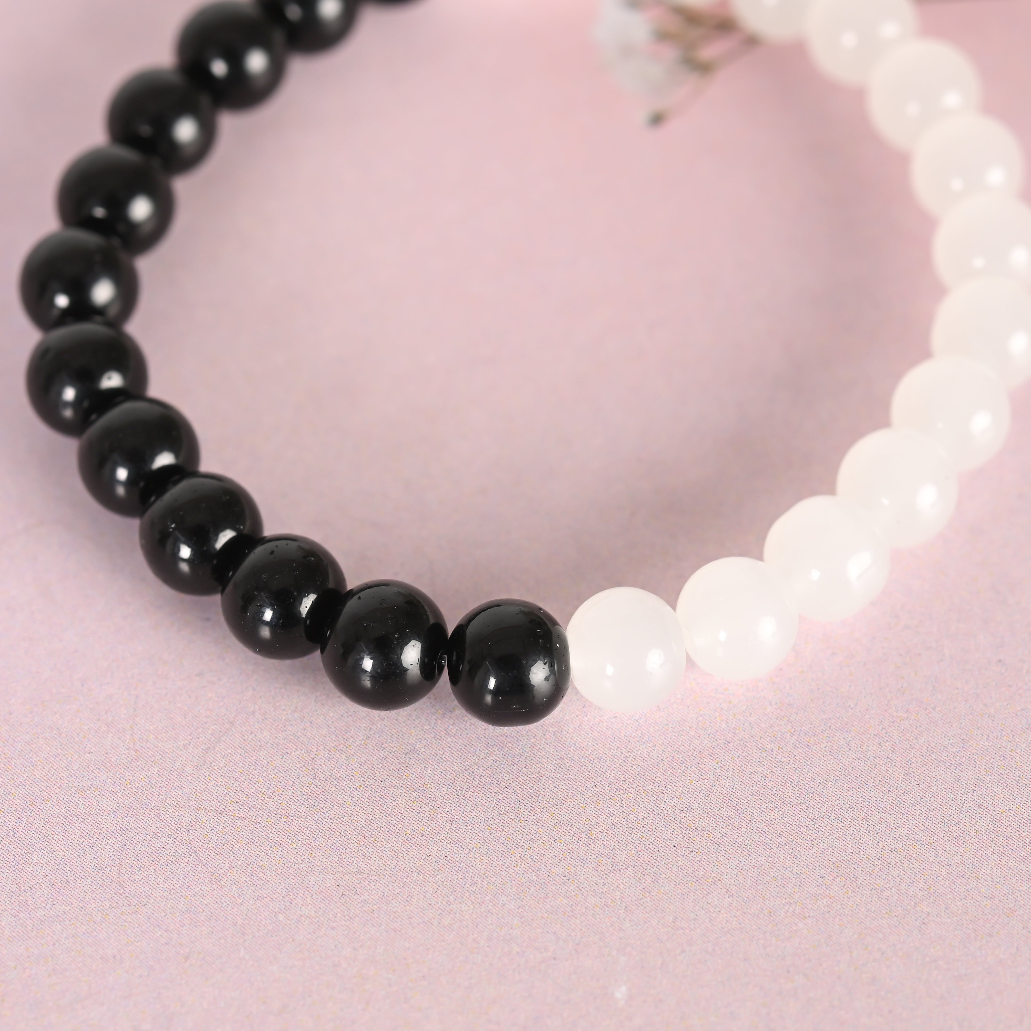 Unisex Black & White Marbel crystal Elasticated Bracelet