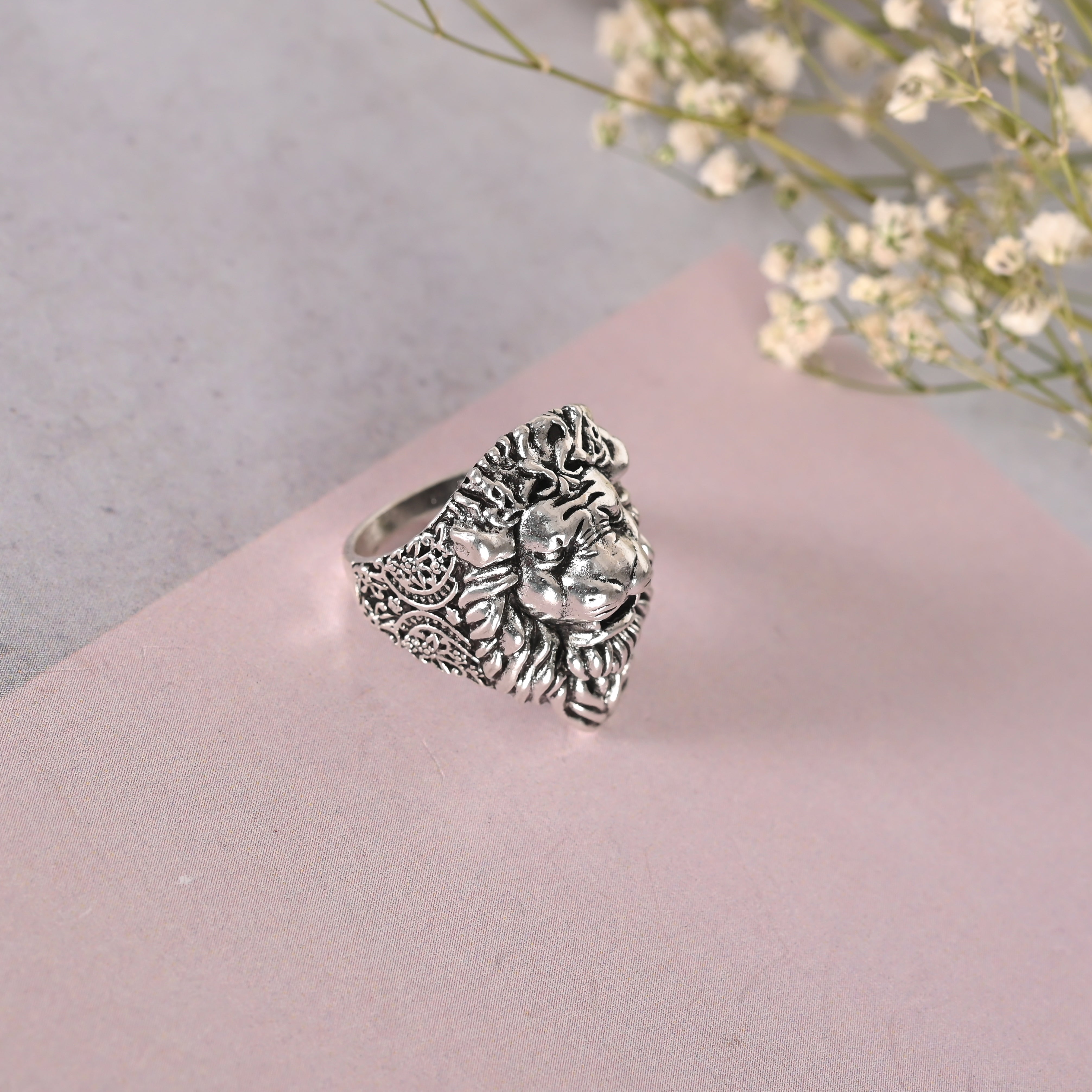 Men's Silver-Plated Lion Face Finger Ring