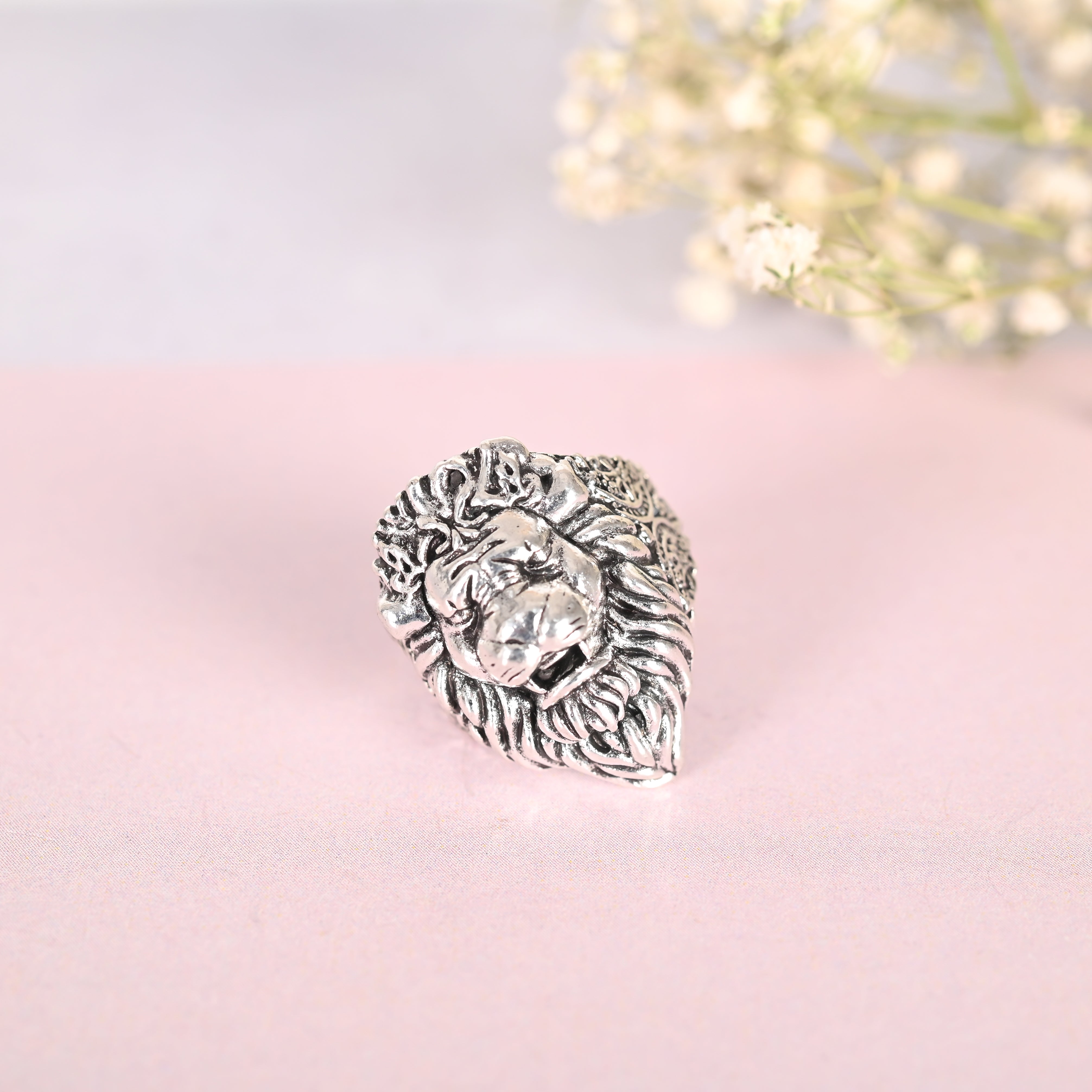 Men's Silver-Plated Lion Face Finger Ring - NVR