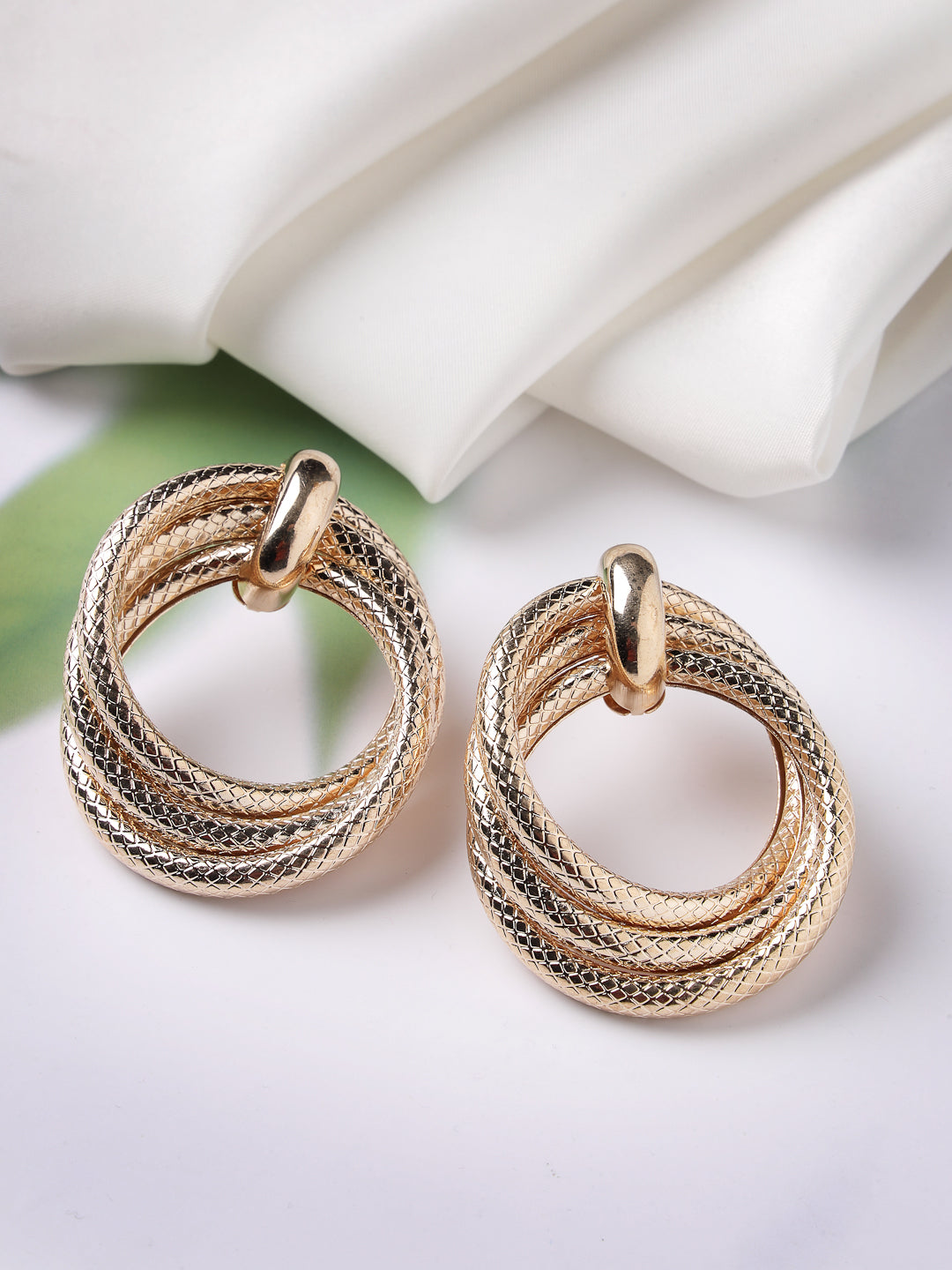 Women's Gold-Plated Hoop earrings