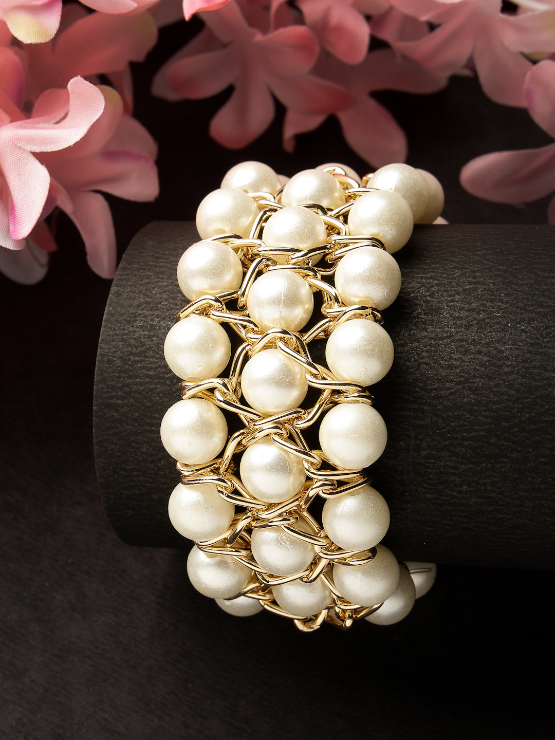 Women's White Beaded Elasticated Bracelet