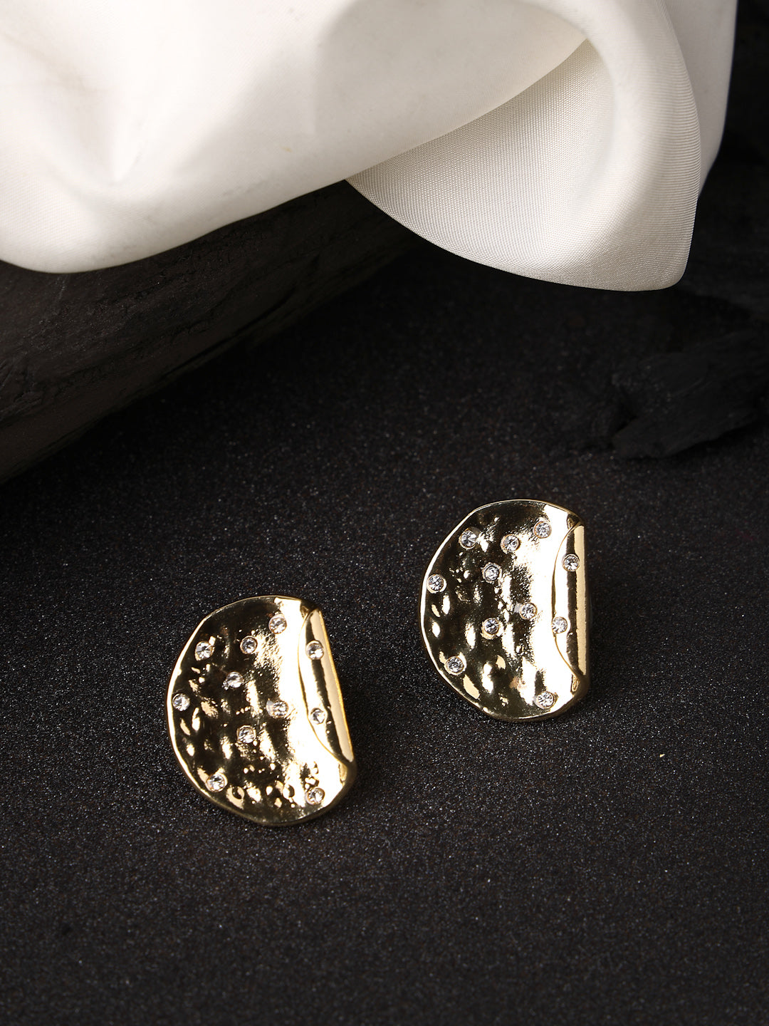 Women's Gold-Plated Contemporary Studs Earrings - NVR