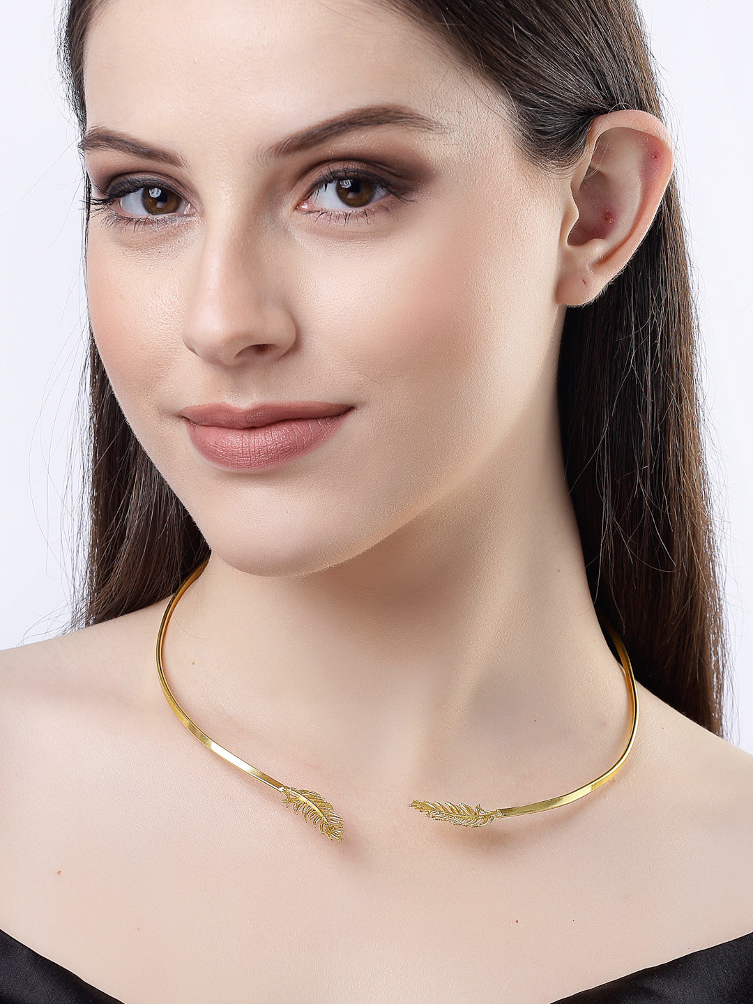 Women's Gold-plated Circular Choker Necklace