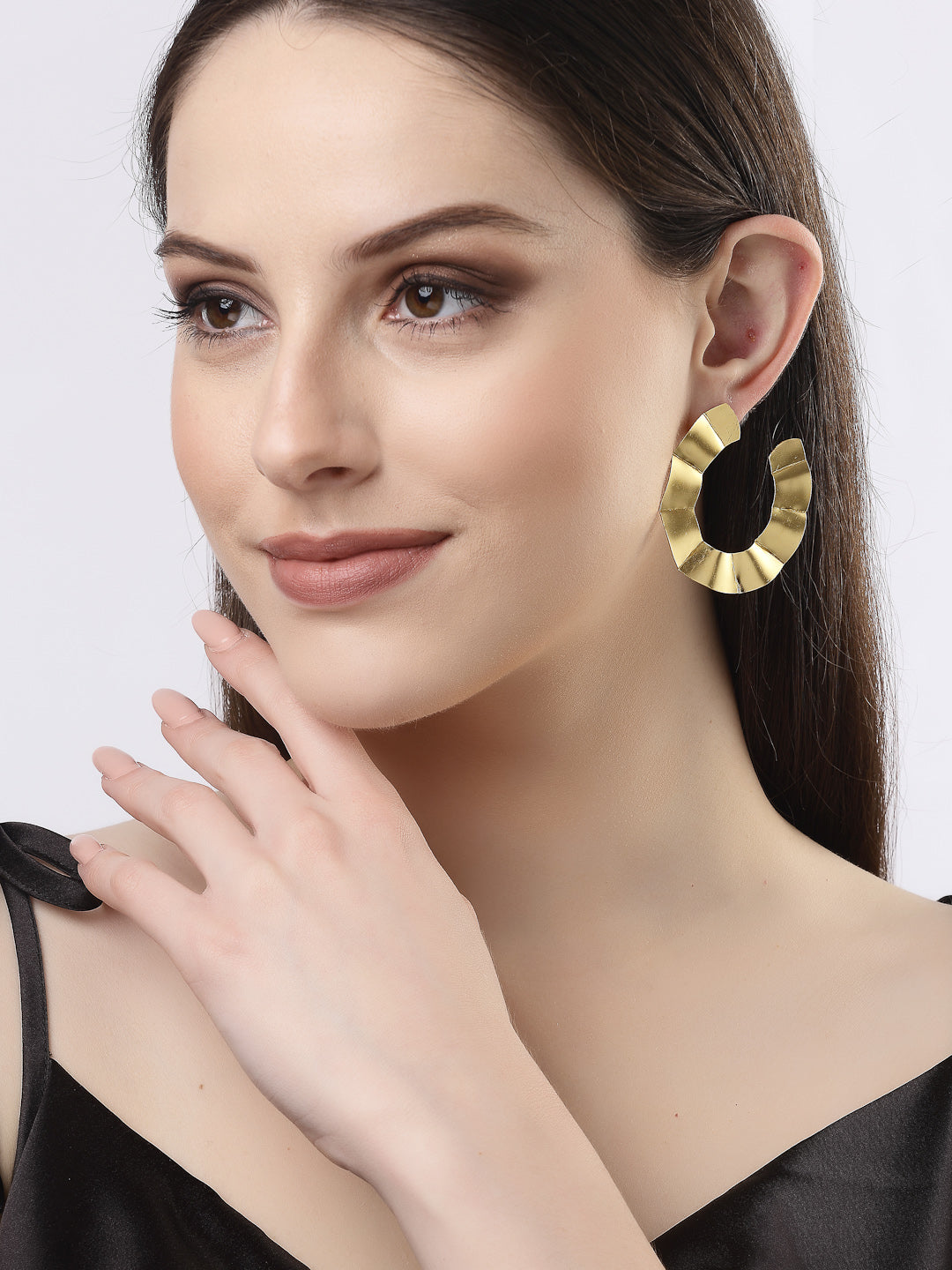 Women's Gold-plated Contemporary Drop Earrings - NVR
