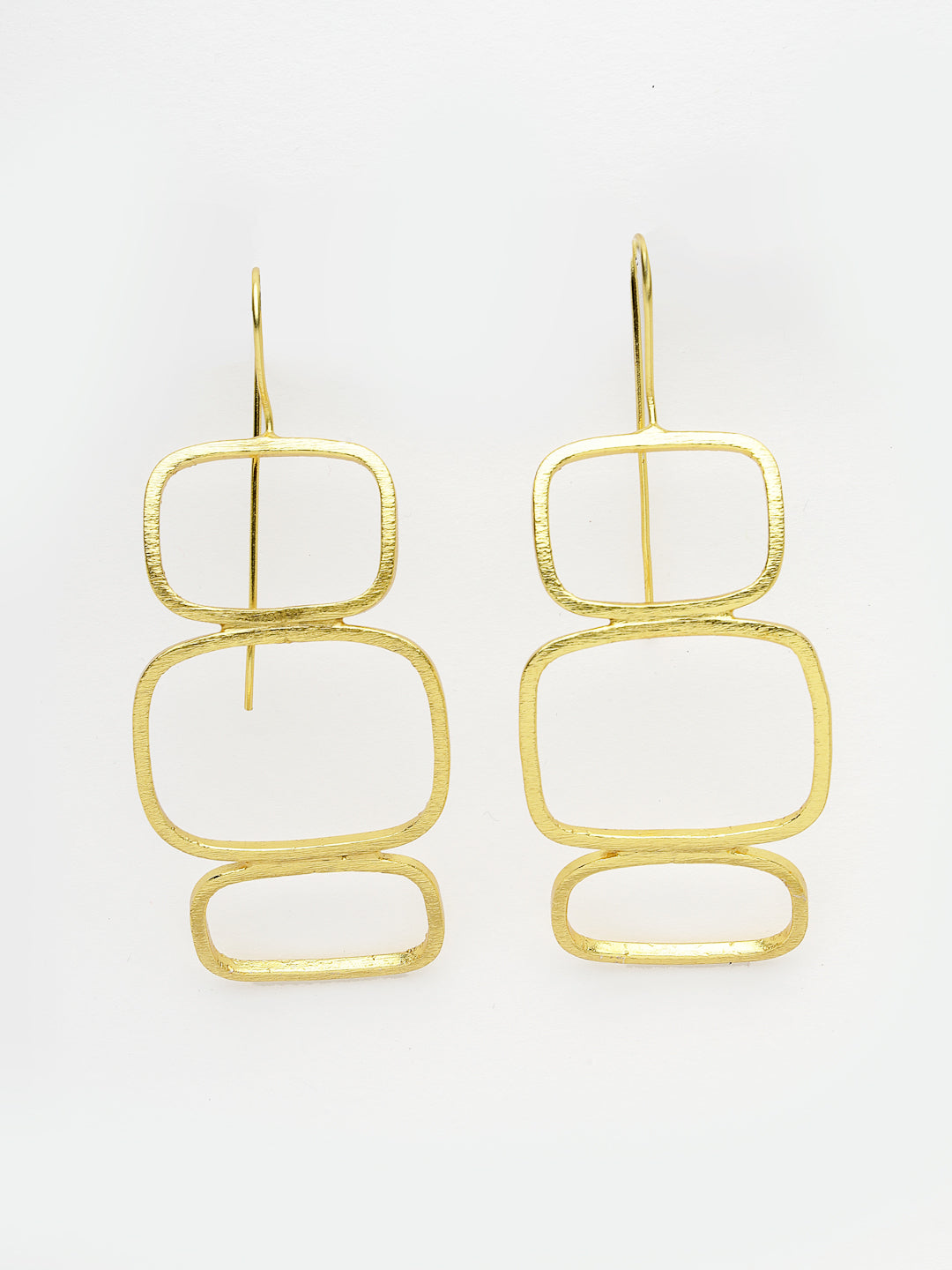 Women's Gold-plated Contemporary Fish Hook Drop Earrings