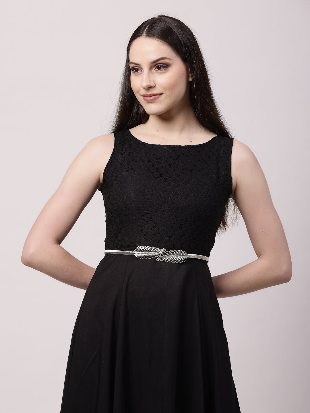 Women's circular silver plated stretchable metal belt