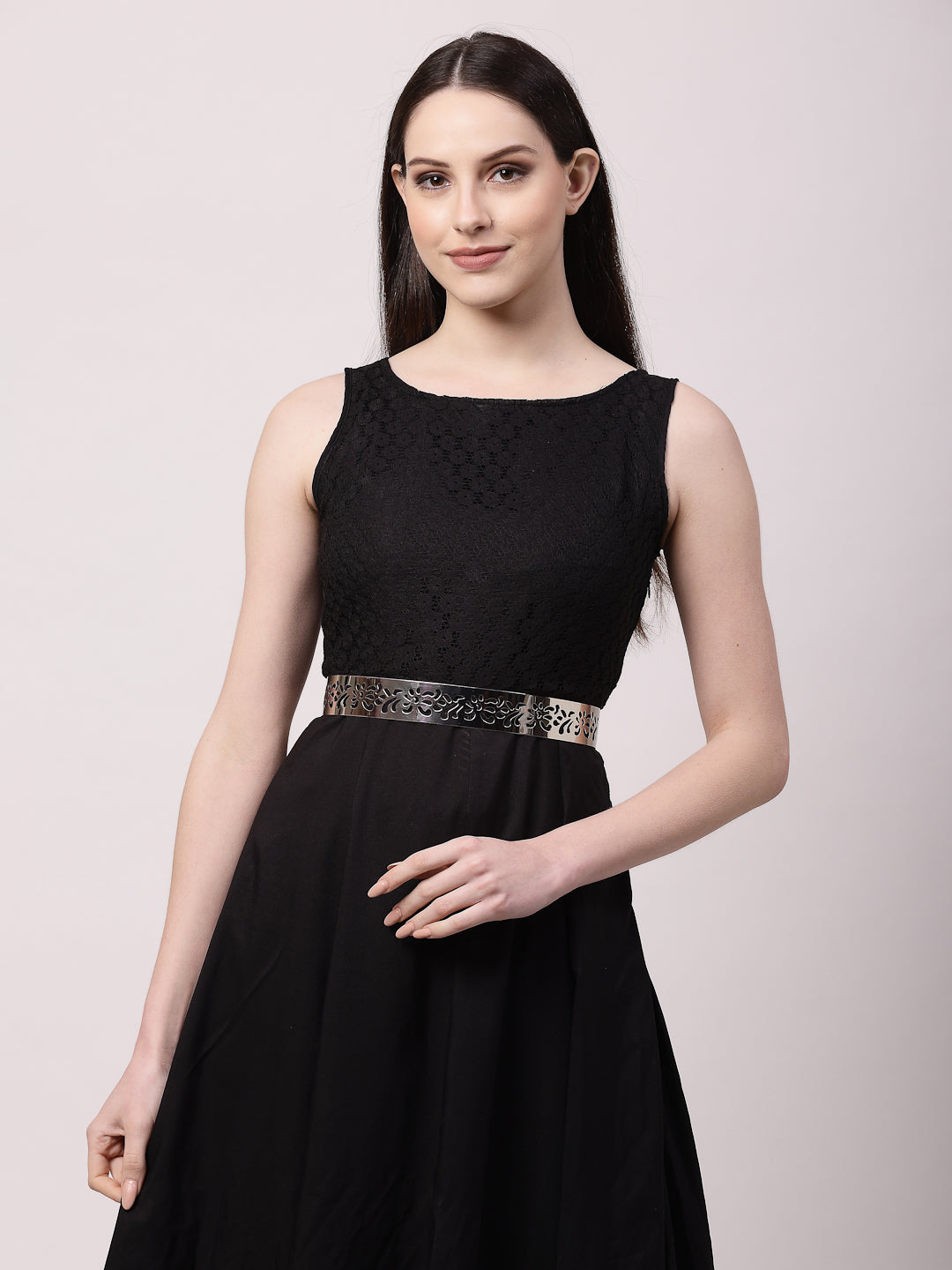 Women's circular silver plated adjustable broad belt
