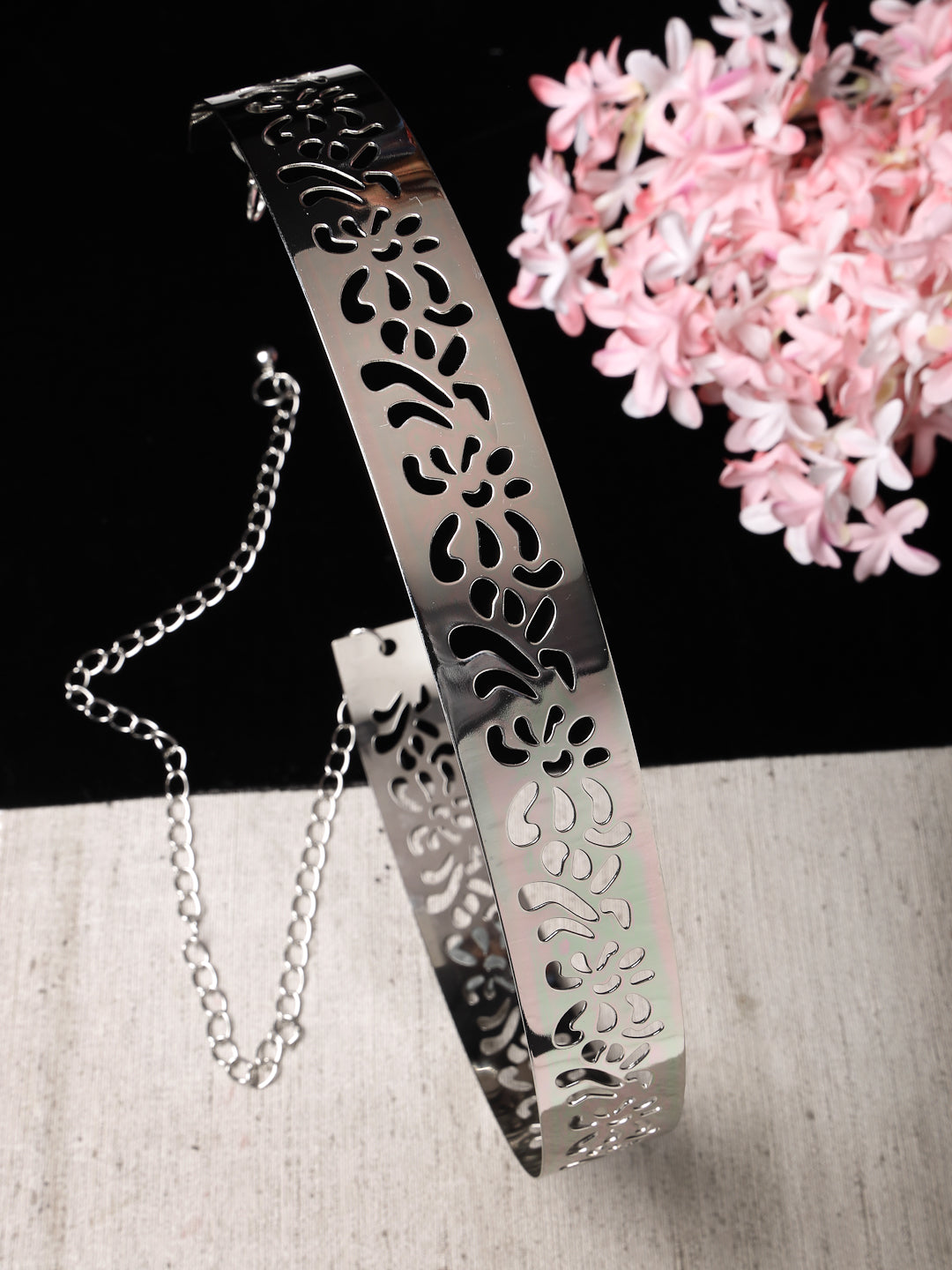 Women's circular silver plated adjustable broad belt