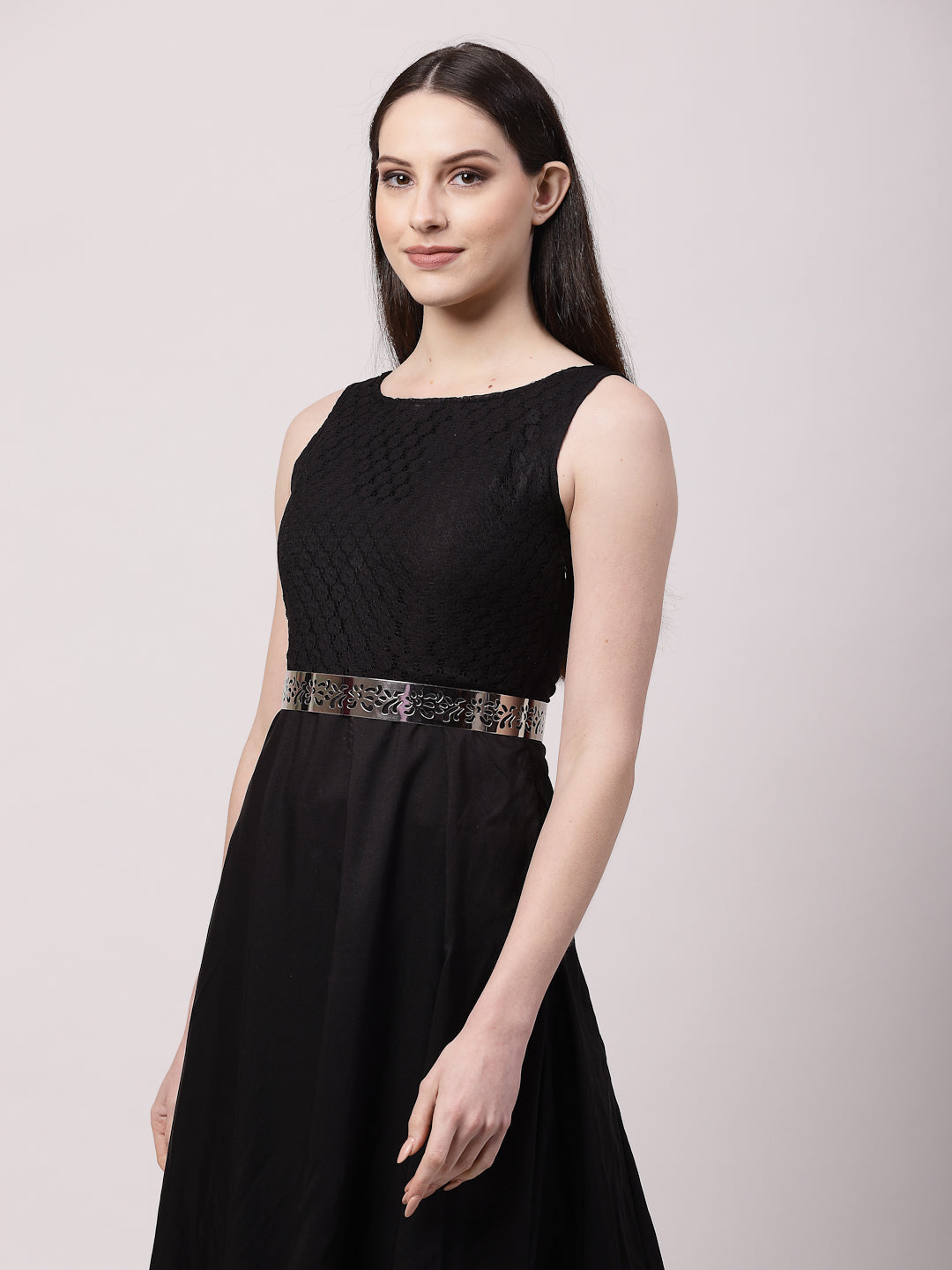 Women's circular silver plated adjustable broad belt