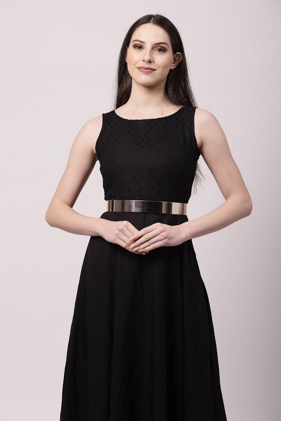 Women's circular silver plated adjustable broad belt
