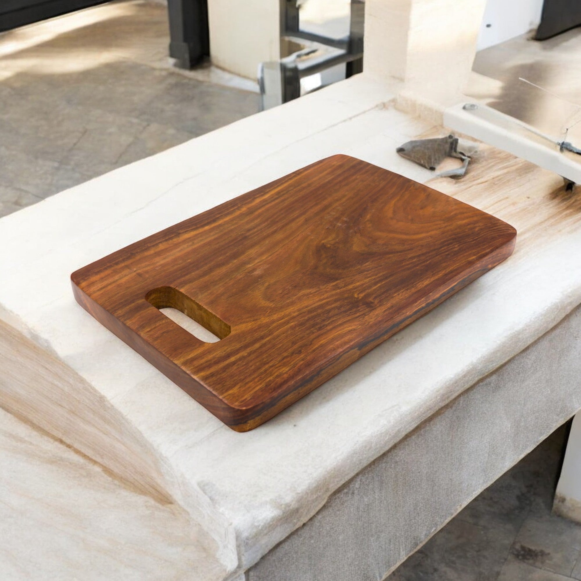 Natriel Wooden Chopping Board