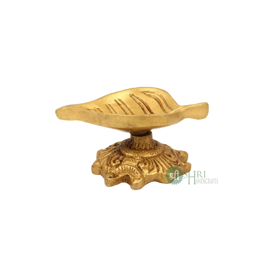 1.5" BRASS LEAF DEEPAK