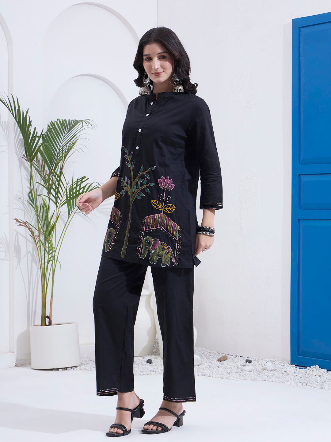 Color_Black