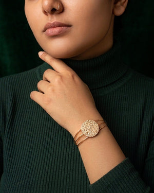 Color_ Gold