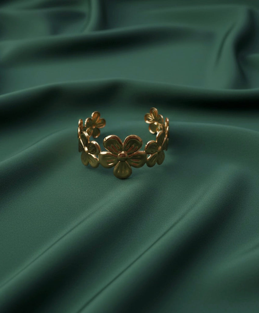 Color_ Gold