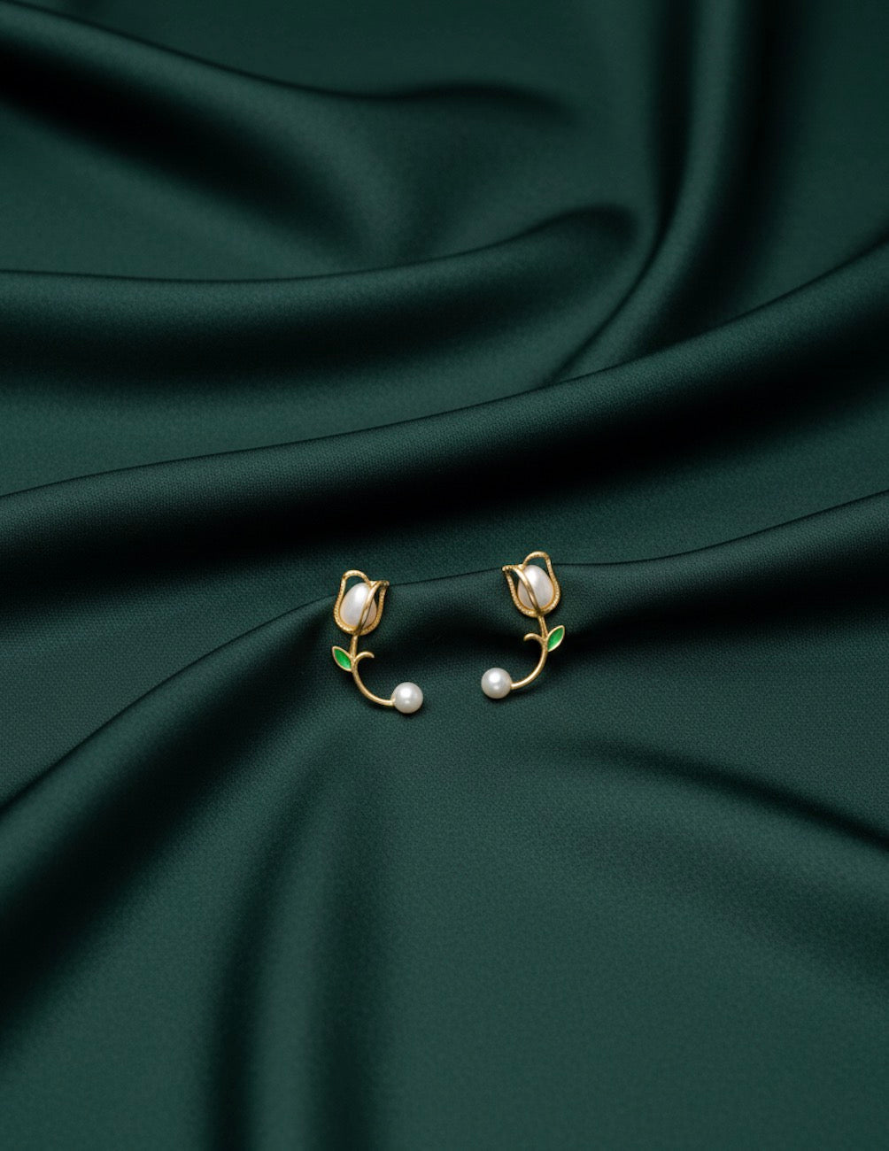 Color_ Gold