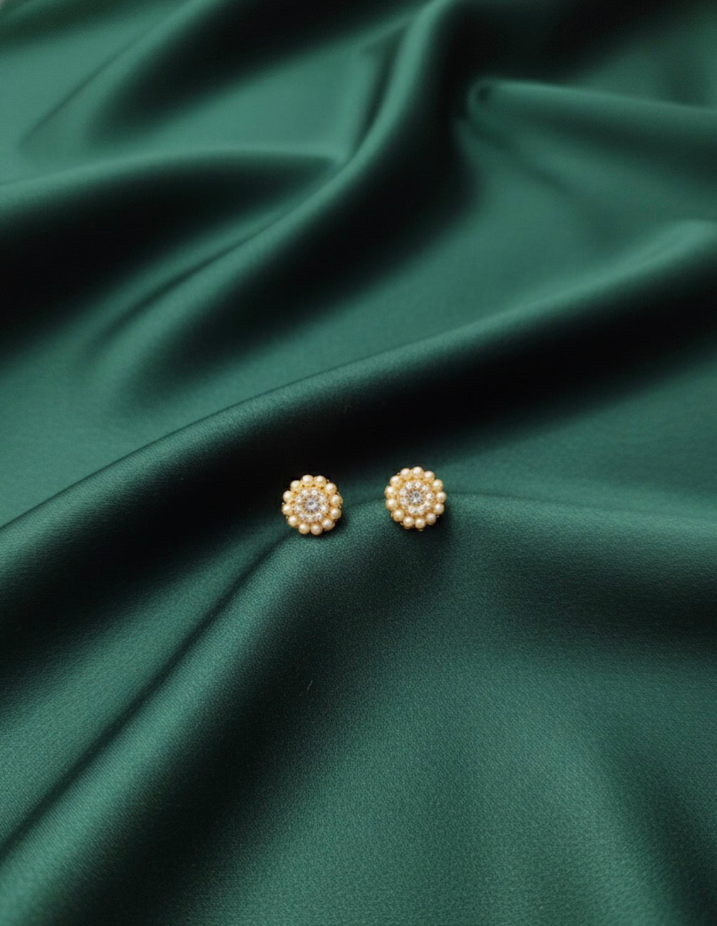 Color_ Gold