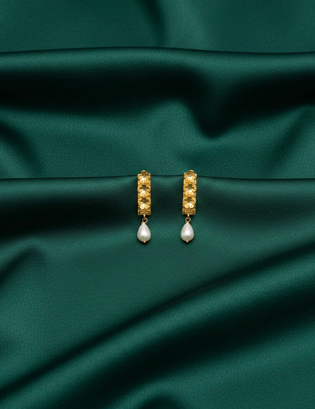 Color_ Gold