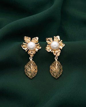 Color_ Gold