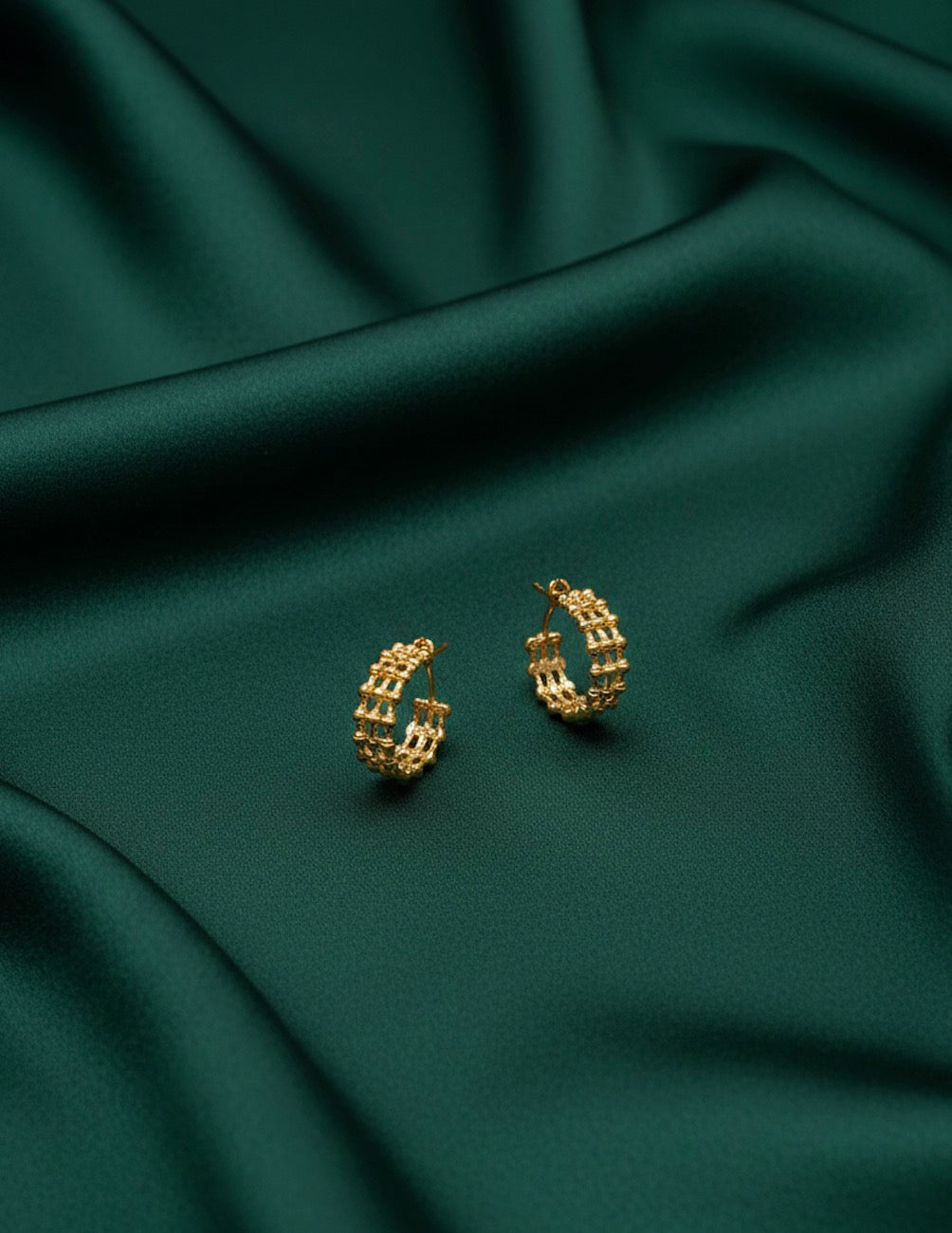 Color_ Gold