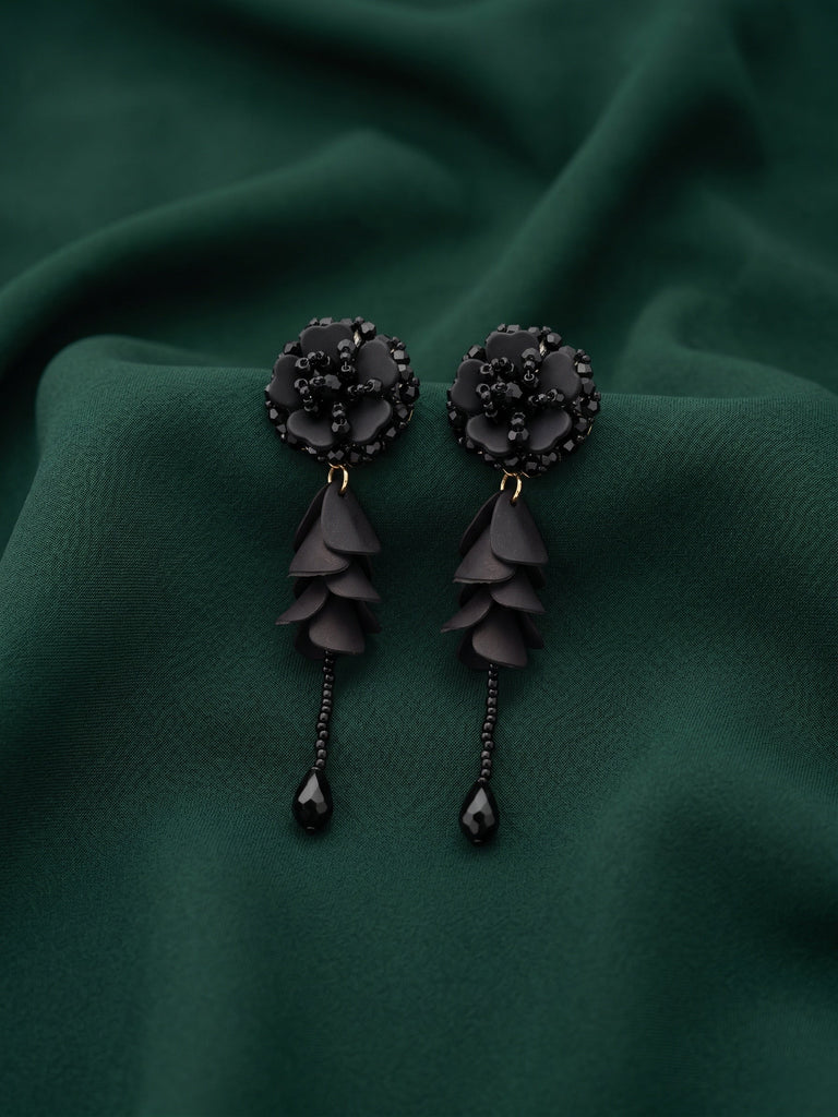 Color_Black