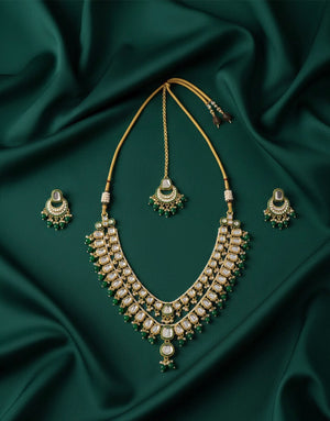 Color_ Gold