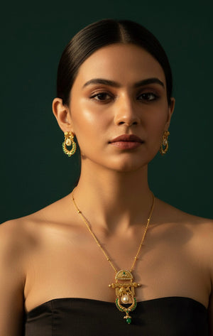Color_ Gold