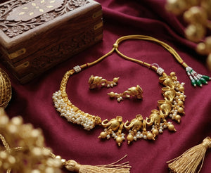Color_Gold