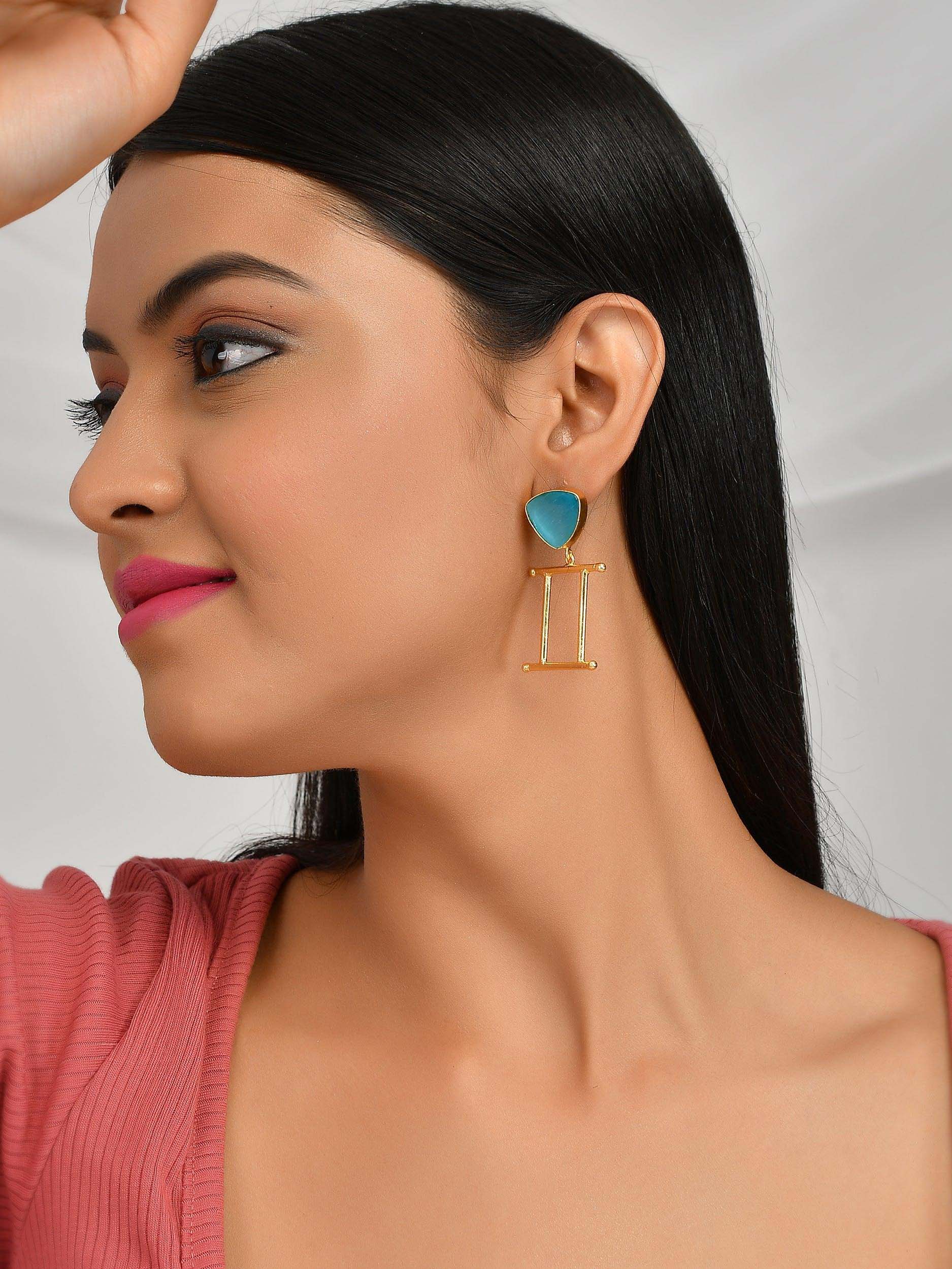 Women's Open Reactangular Earring - Zurii Jewels