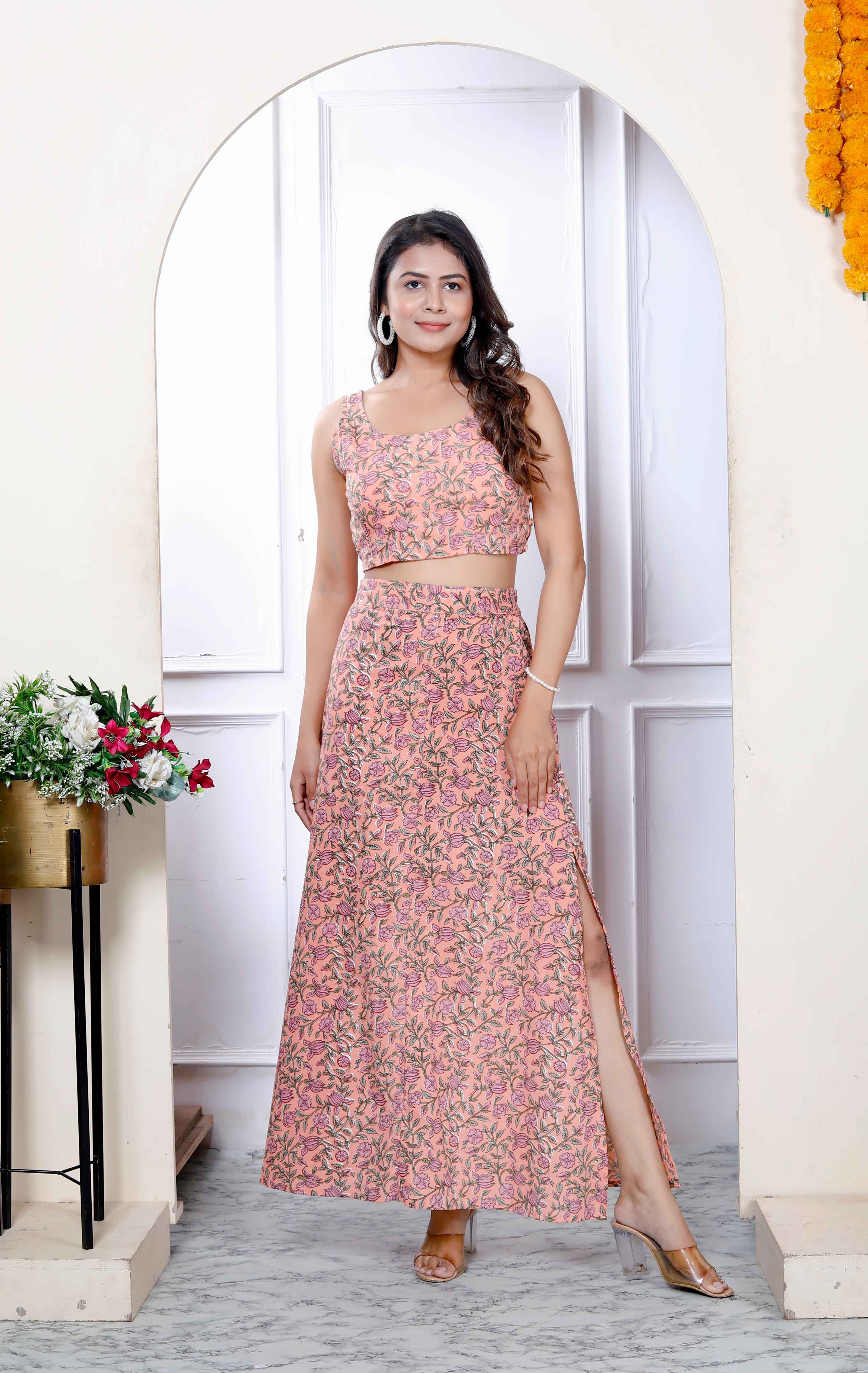 Women's Orange Floral Printed Crop Top And Skirt Co-Ord Set Orange / 2XL | Trendia Global Women's Orange Floral Printed Crop Top And Skirt Co-Ord Set Orange / 2XL | Trendia Global