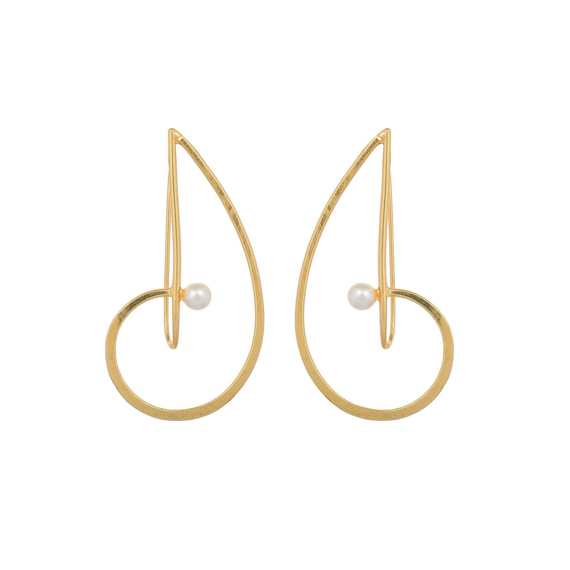 Women's P-Shaped Pearl Earring