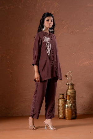 Color_Brown