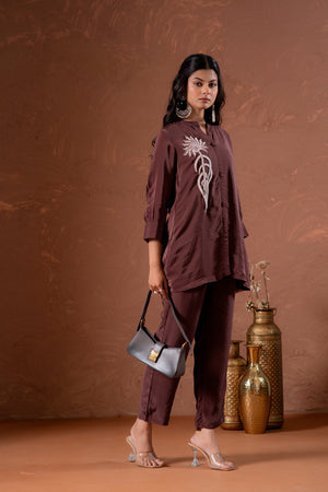 Color_Brown