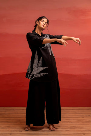 Color_Black