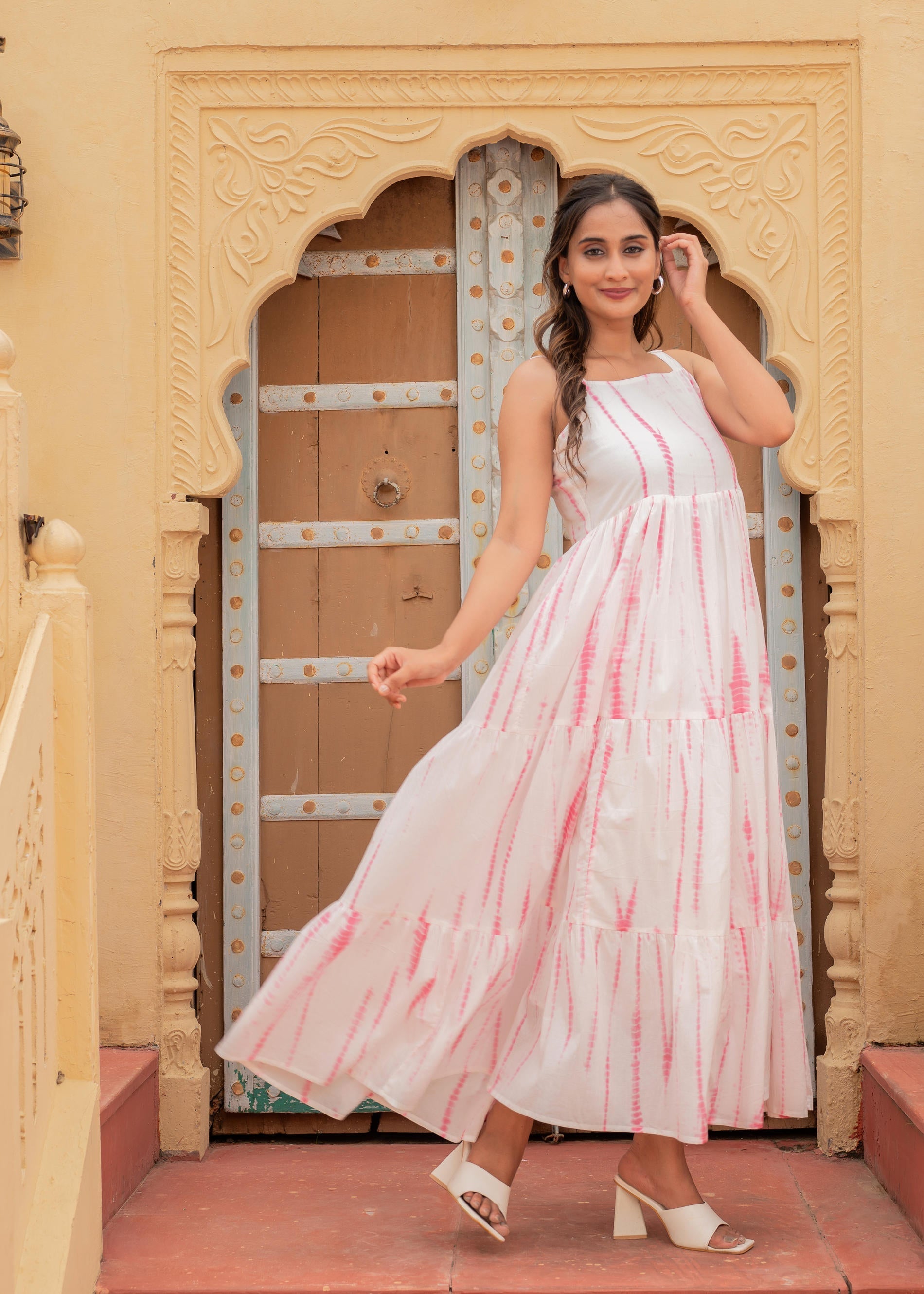 Women's Pink & White Tie-Dye Tiered Cotton Long Dress - M / Pink Women's Pink & White Tie-Dye Tiered Cotton Long Dress - M / Pink