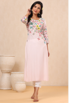 Women's Pink Rayon Printed Straight Kurta