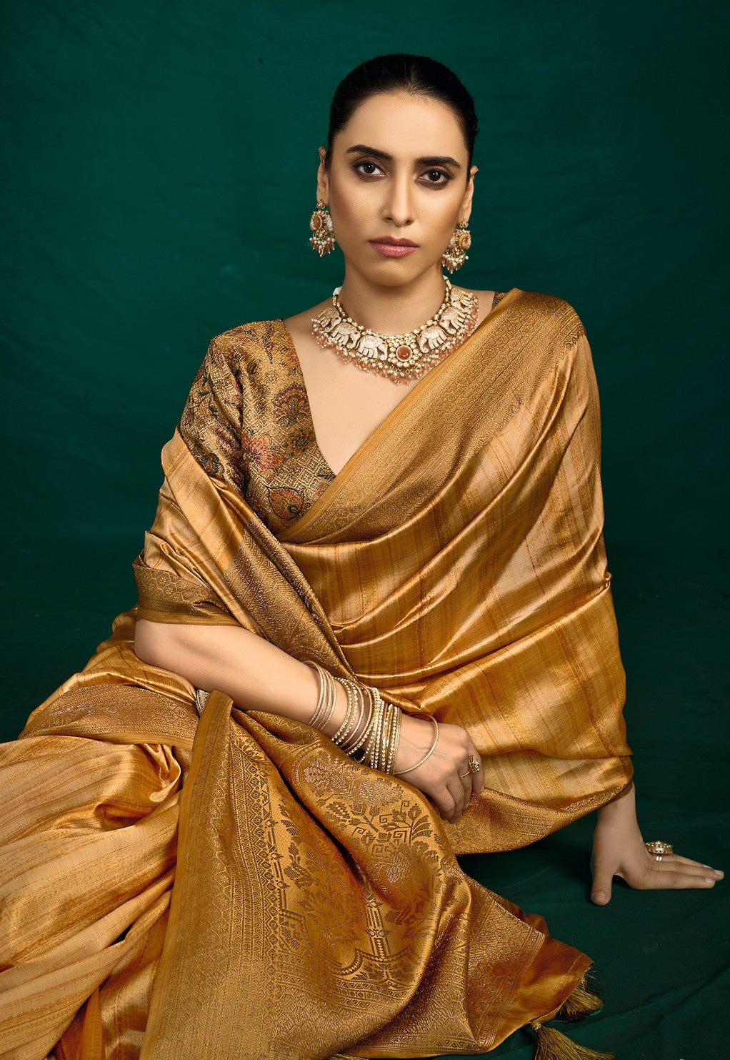 Color_Gold