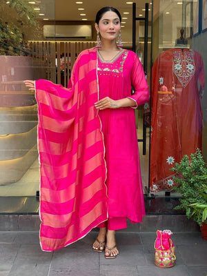 Color_Pink
