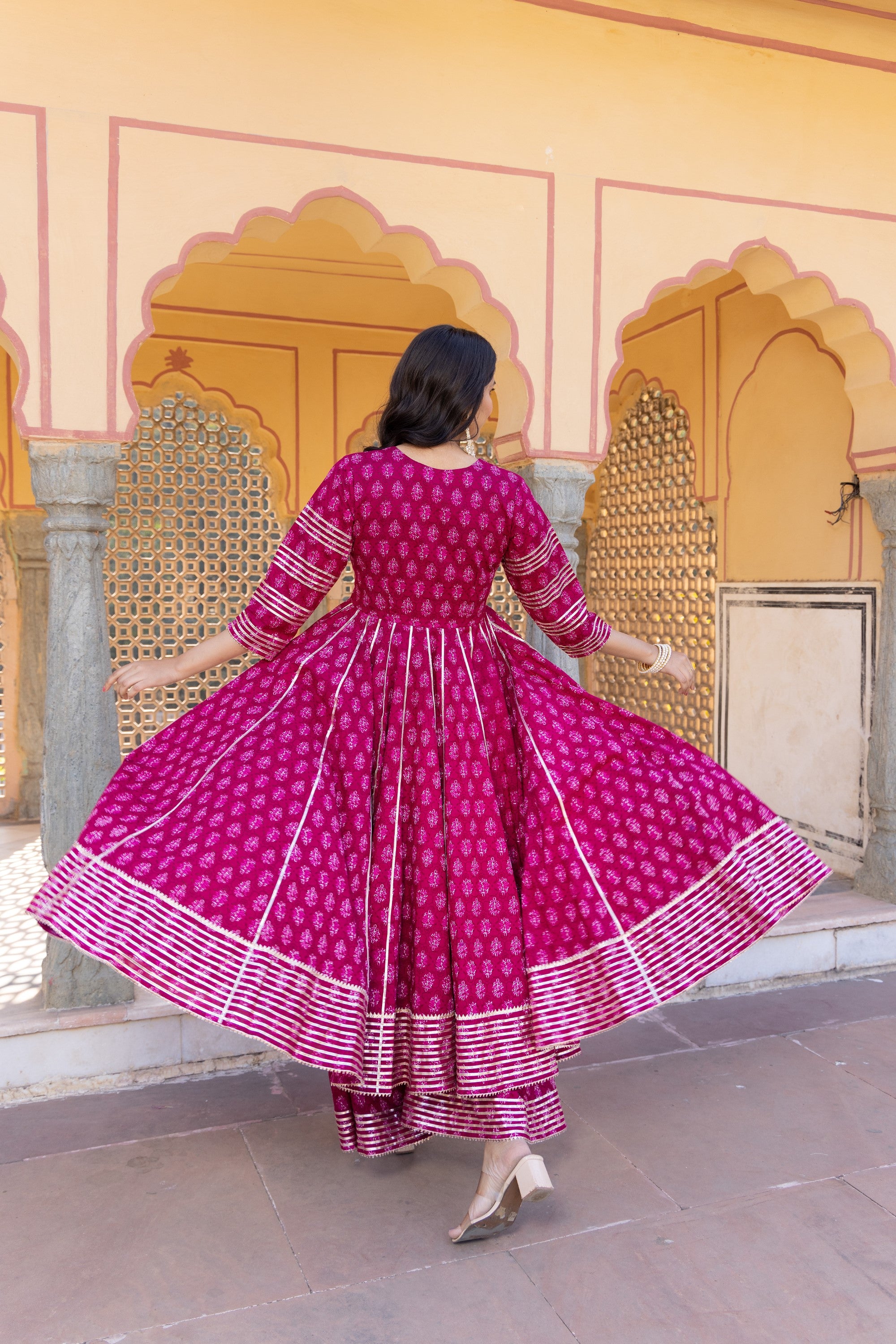 Women's Jumari Cotton Booti Anarkali Set - Pomcha Jaipur
