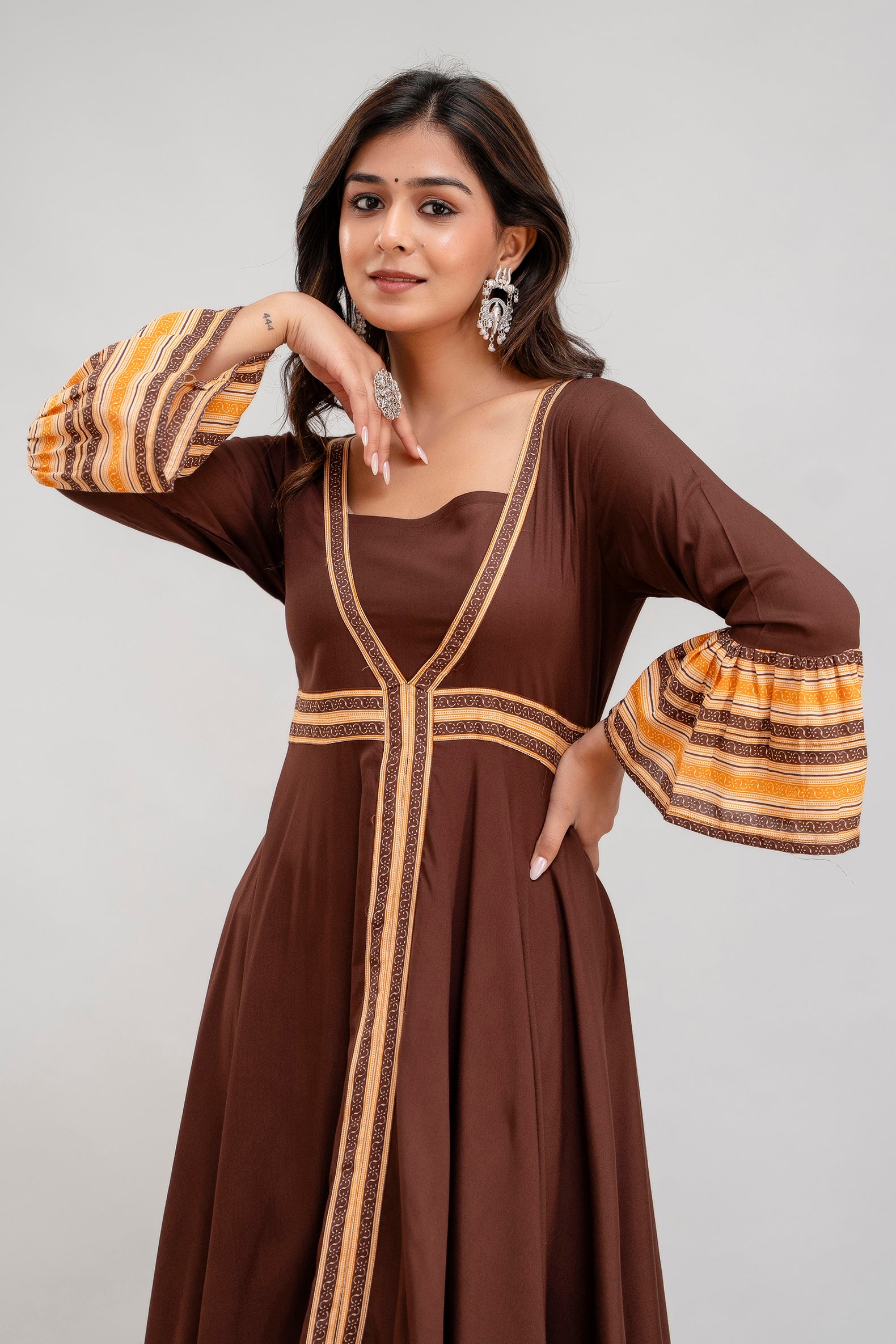 Color_Brown
