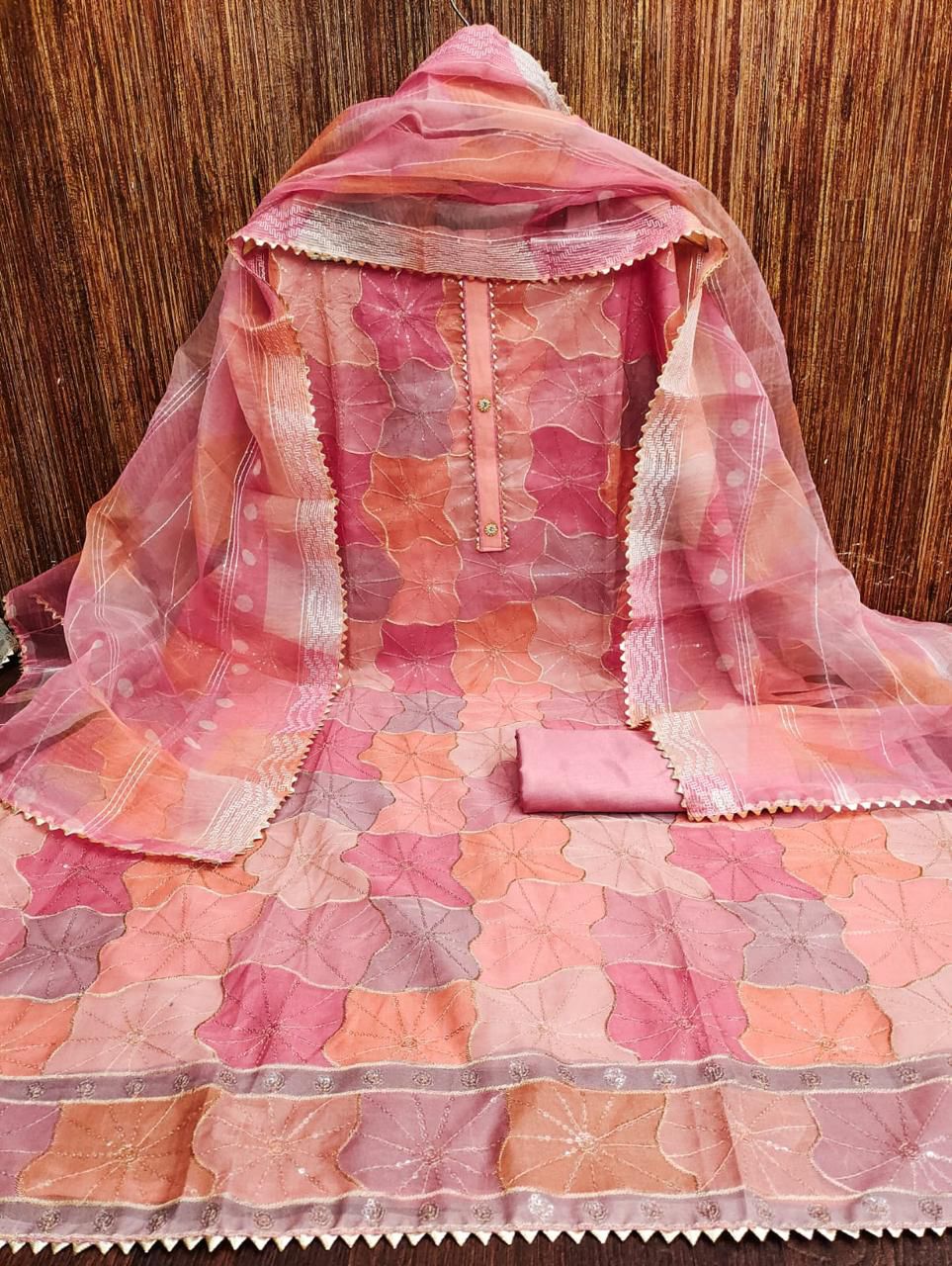 Color_Pink