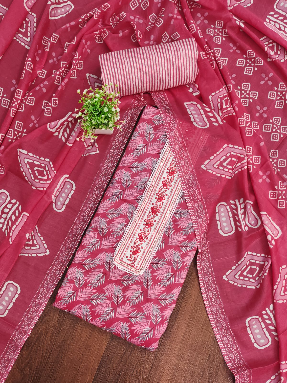 Color_Pink